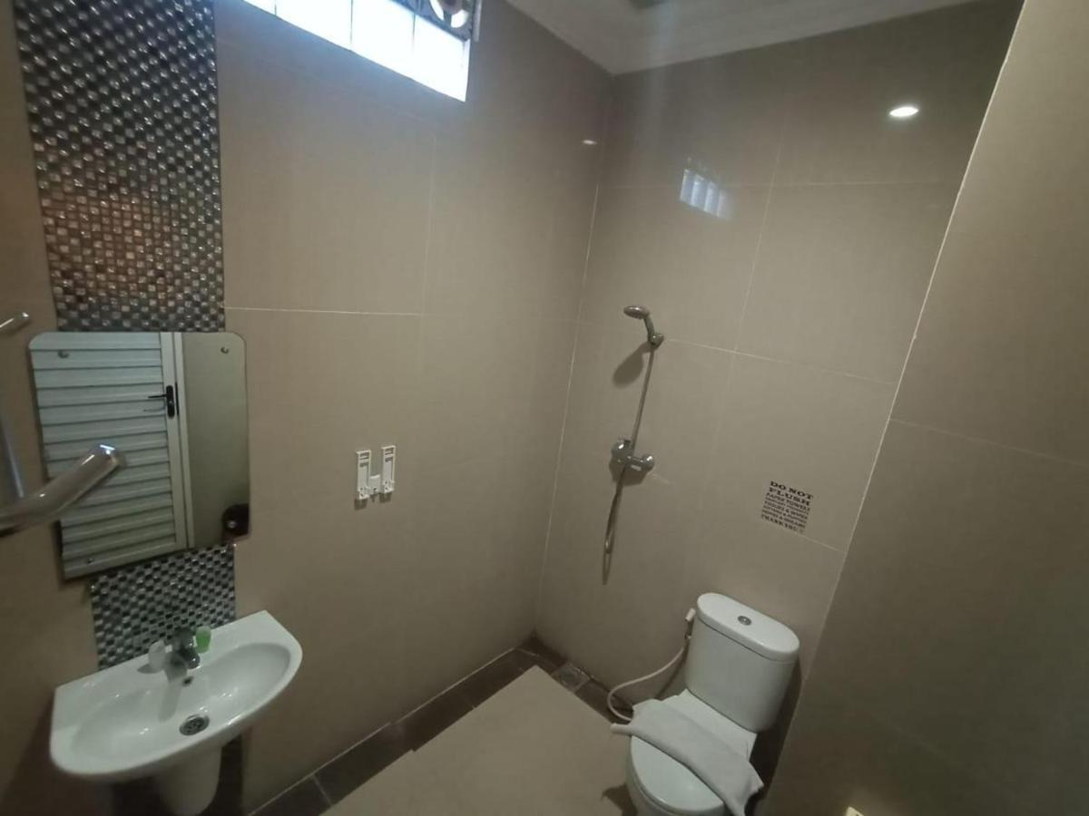 Oyo 90473 Gowin Hotel 2*