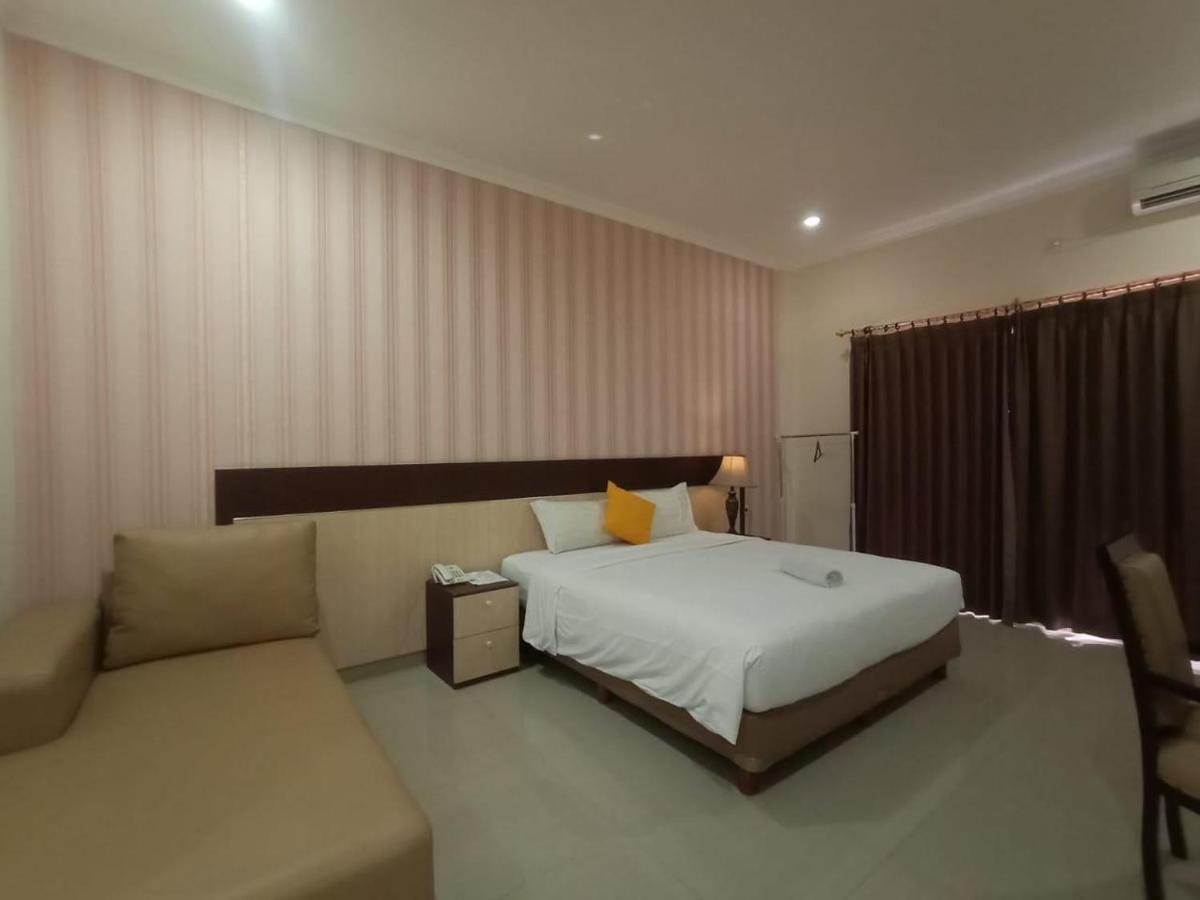 Hotel Oyo 90473 Gowin 2*
